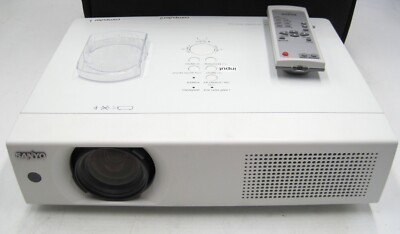 Sanyo PLC-XU105 Pro Xtrax Multiverse XGA Projector 4500 Lumens 65
