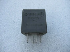 Porsche 924 / 944 / 968 Flasher Turn Signal Relay  111 953 227 D