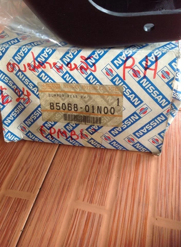 DATSUN NISSAN Urvan E24 Bumper Rear Rubber RH Genuine Nos Japan Foto 4 de 4