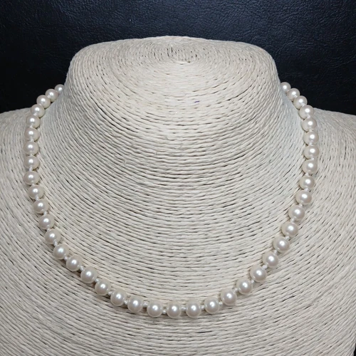 Vintage CAROLEE Necklace Faux Pearl Individually Knoted 10912.