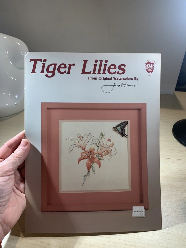 Lot Of 5 Counted Cross Stitch Patterns By Green Apple Co. Daffodil, Tulips,Iris - Image 2 of 4