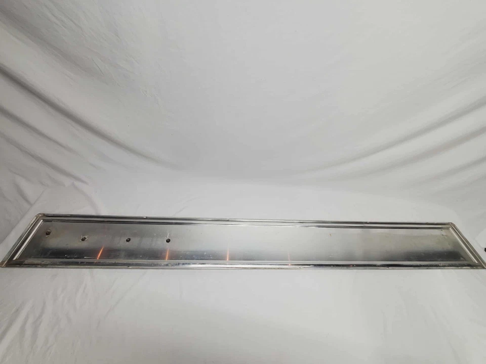 ОТДЕЛКА ПАНЕЛИ МОЛДИНГ ЗАДНЕЙ ДВЕРИ CHEVY K5 BLAZER 1981-1991 OEM Б/У с дилер значок - Изображение 3 из 4