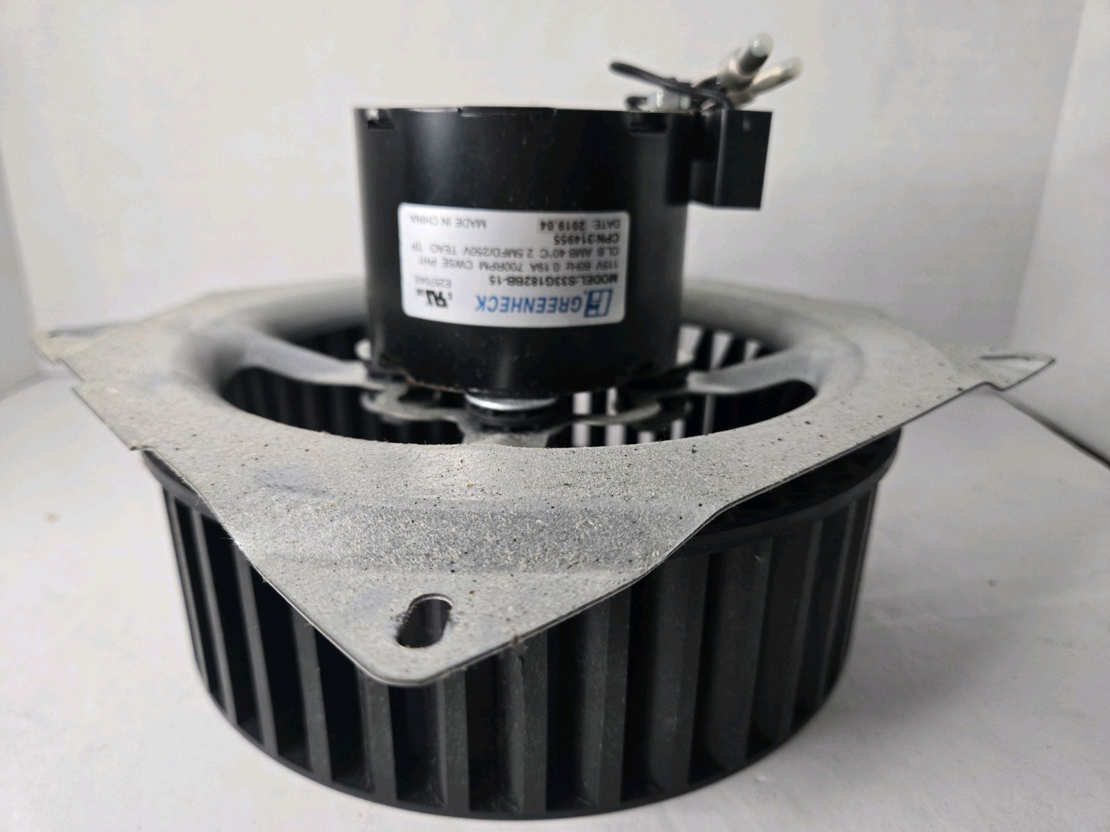 Greenheck S33G182BB-15 HVAC Motor 60Hz 0.19A 700RPM Used with fan wheel 314955