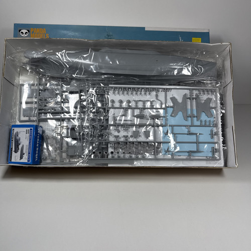 Panda 1:350 Scale U.S.S Winston S Churchill DDG81 Rare 10006 Sealed Bags Boxed - Picture 10 of 24