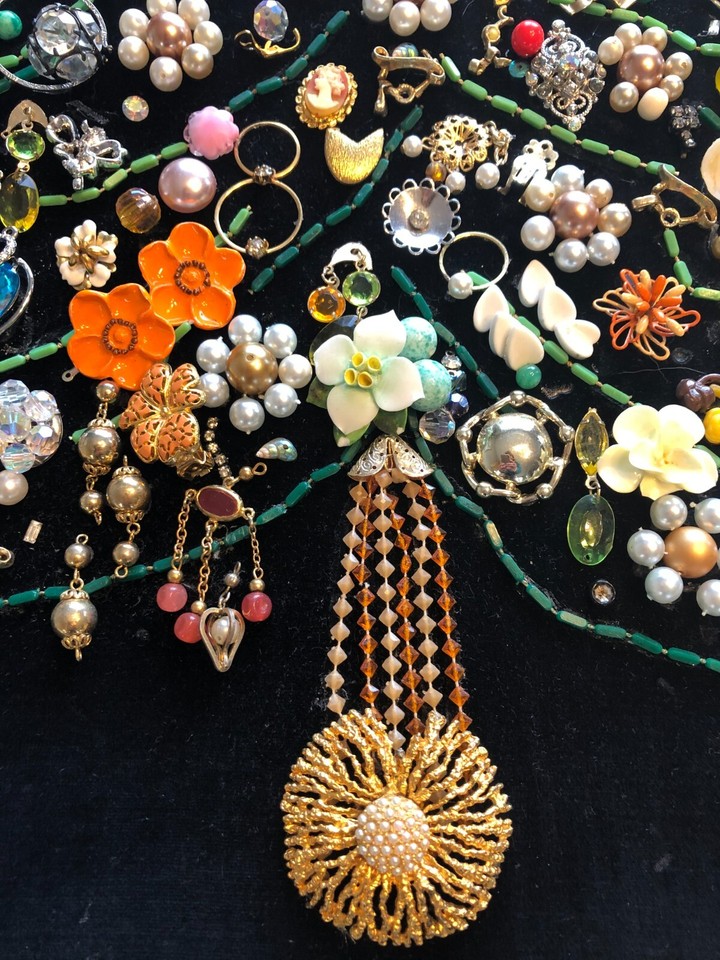 Vintage Costume Jewelry Jeweled Christmas Tree Wall Hanging Art 16.5