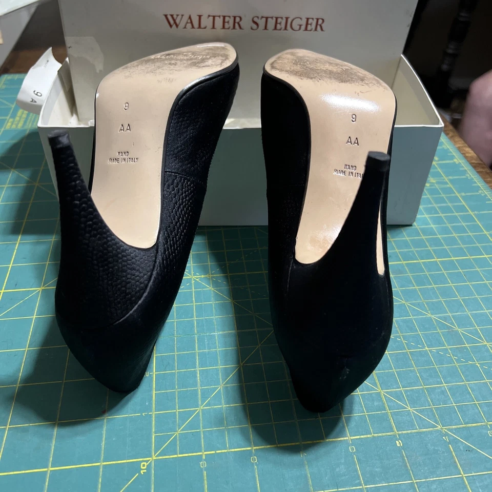 Walter Steiger Satin Black Pumps Hand made Italy size 9AA Neiman Marcus - Image 4 of 4