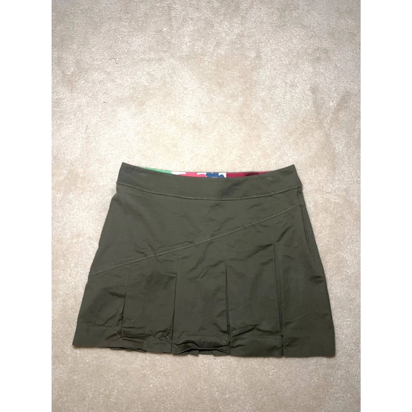 Olive Green Pleated Skirt | Size 6