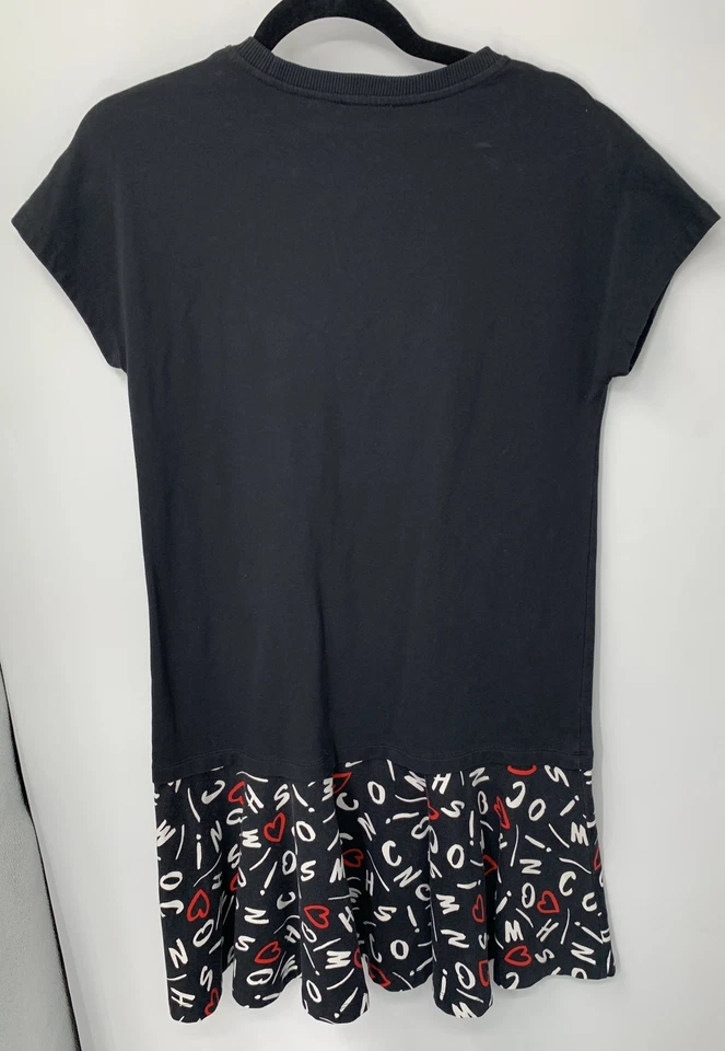 Vestido negro manga gorra estampado con logotipo y lápiz labial MOSCHINO para adolescentes niñas talla 14 años Foto 3 de 4