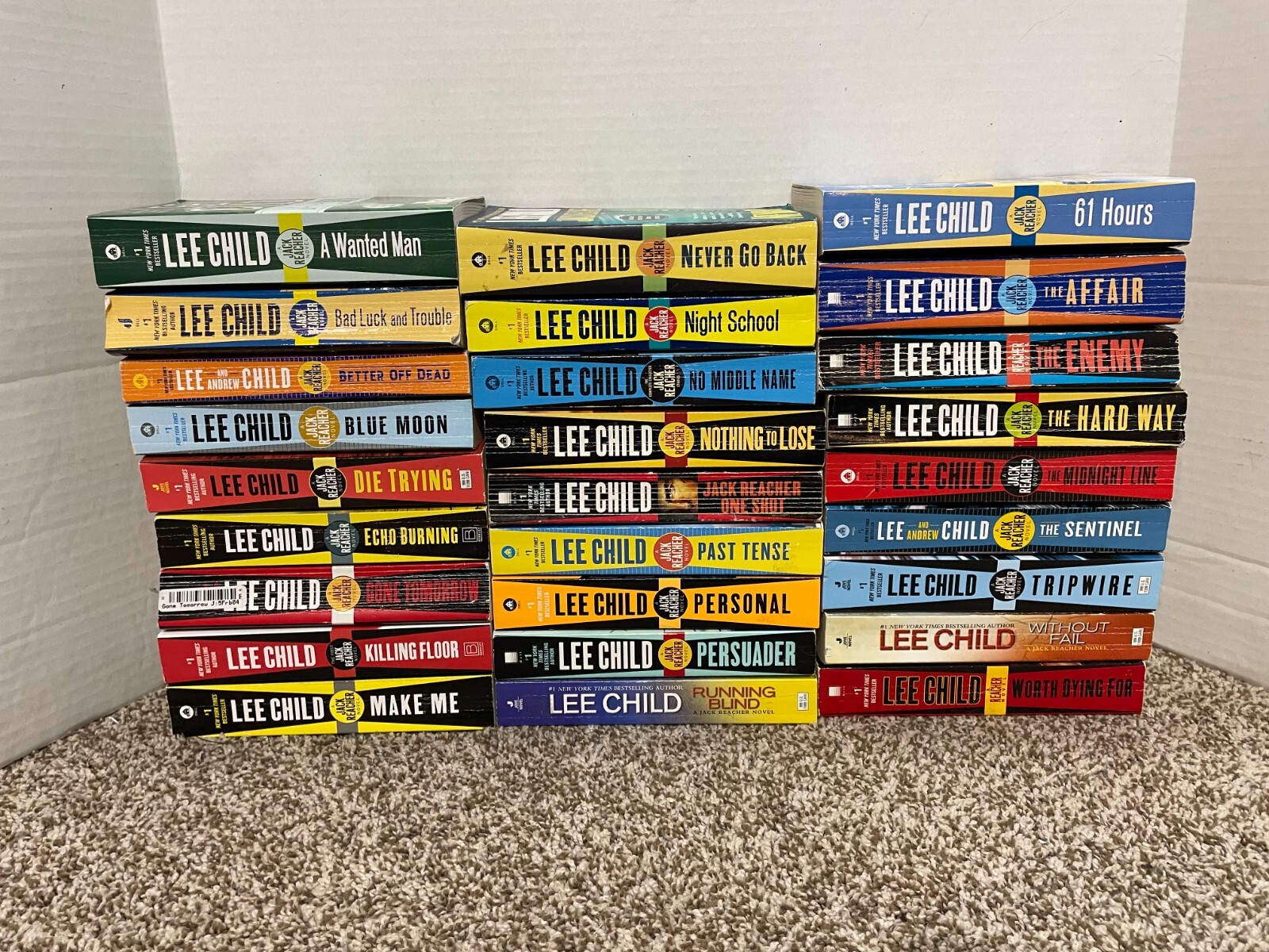 Lot of 27 (127) Jack Reacher Complete Series Set Paperback Books Lee Child eBay