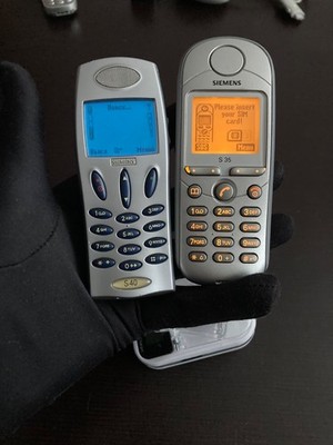 Set of 2  retro Siemens S35i & S40 Germany cellular phone (unlocked) AS IS