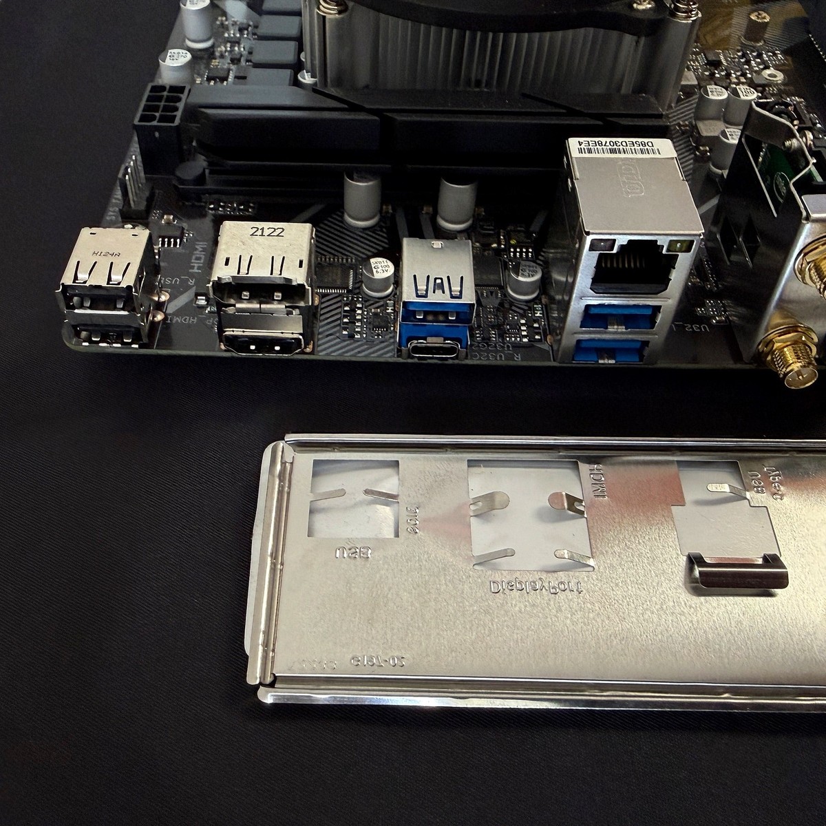 Gigabyte B560 DS3H AC Motherboard Intel i3 10105F CPU Combo LGA