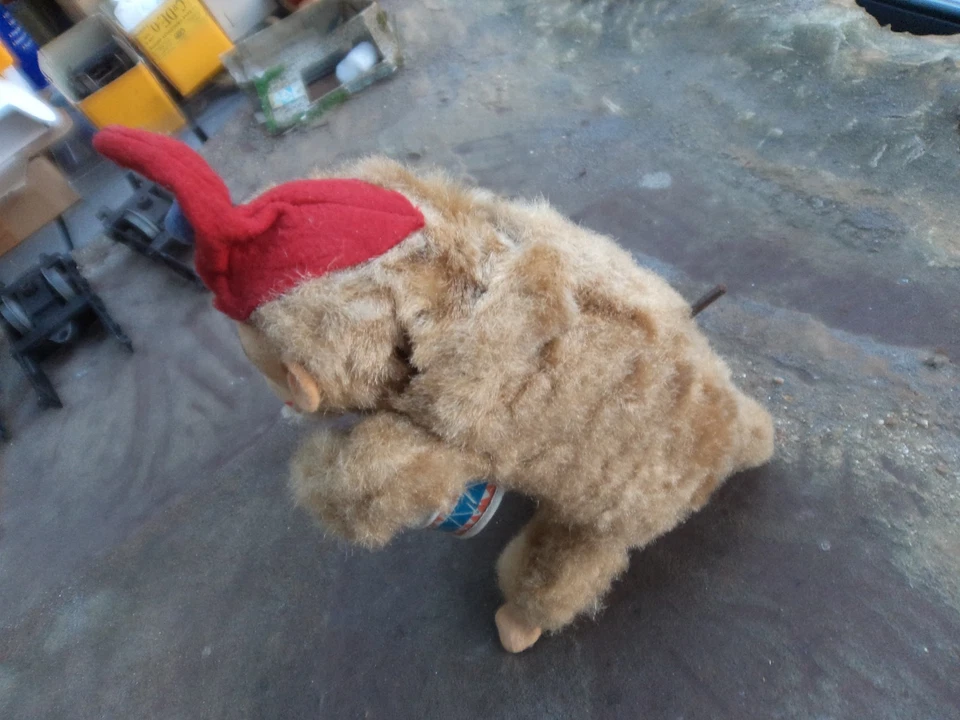 Singe mécanique tambour tôle en superbe état . Authentique peluche Carl + clef - Photo 3/4