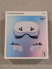 Meta Quest 3S 128 GB VR Headset + Controllers + Strap + Cables + Box BARELY USED