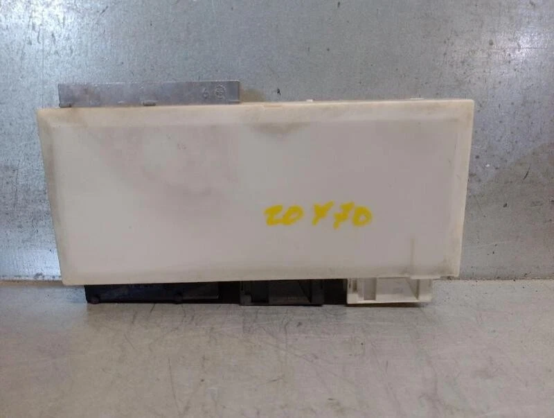 61356905842 centralina luci per BMW X5 (E53) 4.4I AUTOMATICO 2000 5208871 - Immagine 2 di 4