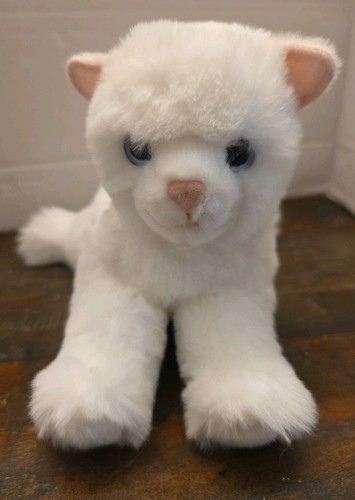 Douglas Winnie White Blue Eyes Kitten Angora Cat Plush Stuffed Animal 8" EUC