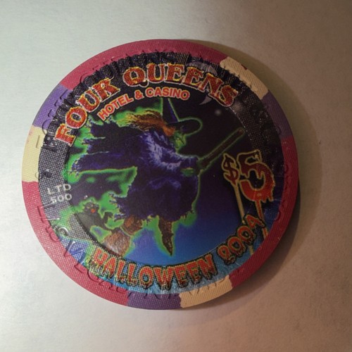 Four Queens Hotel & Casino $5 Halloween 2004 Chip Las Vegas Collectible Limited