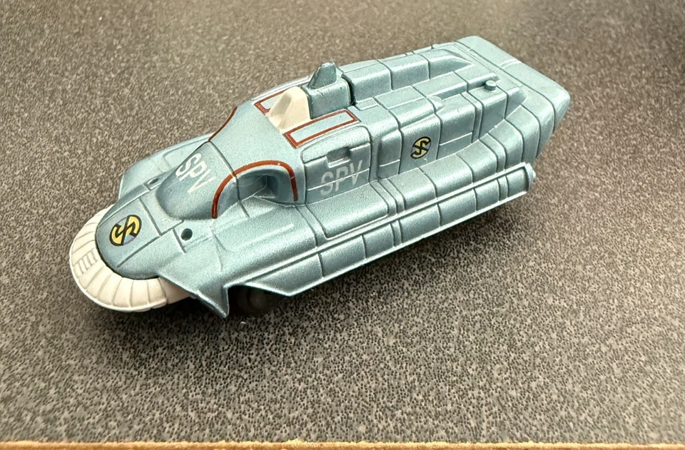 2001 Mattel Hot Wheels Captain Scarlet SPV - Image 4 of 4