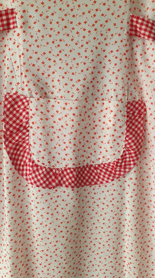 Cristel Vintage 1970s Night Dress Red White -13-14 Yrs- Deadstock Unworn  GB01 - Image 3 of 4