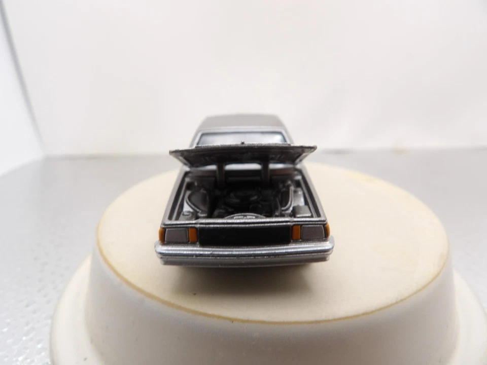 1981 CHEVY MALIBU           2010 JOHNNY LIGHTNING FOREVER 64    1:64 DIE-CAST - Image 3 of 4