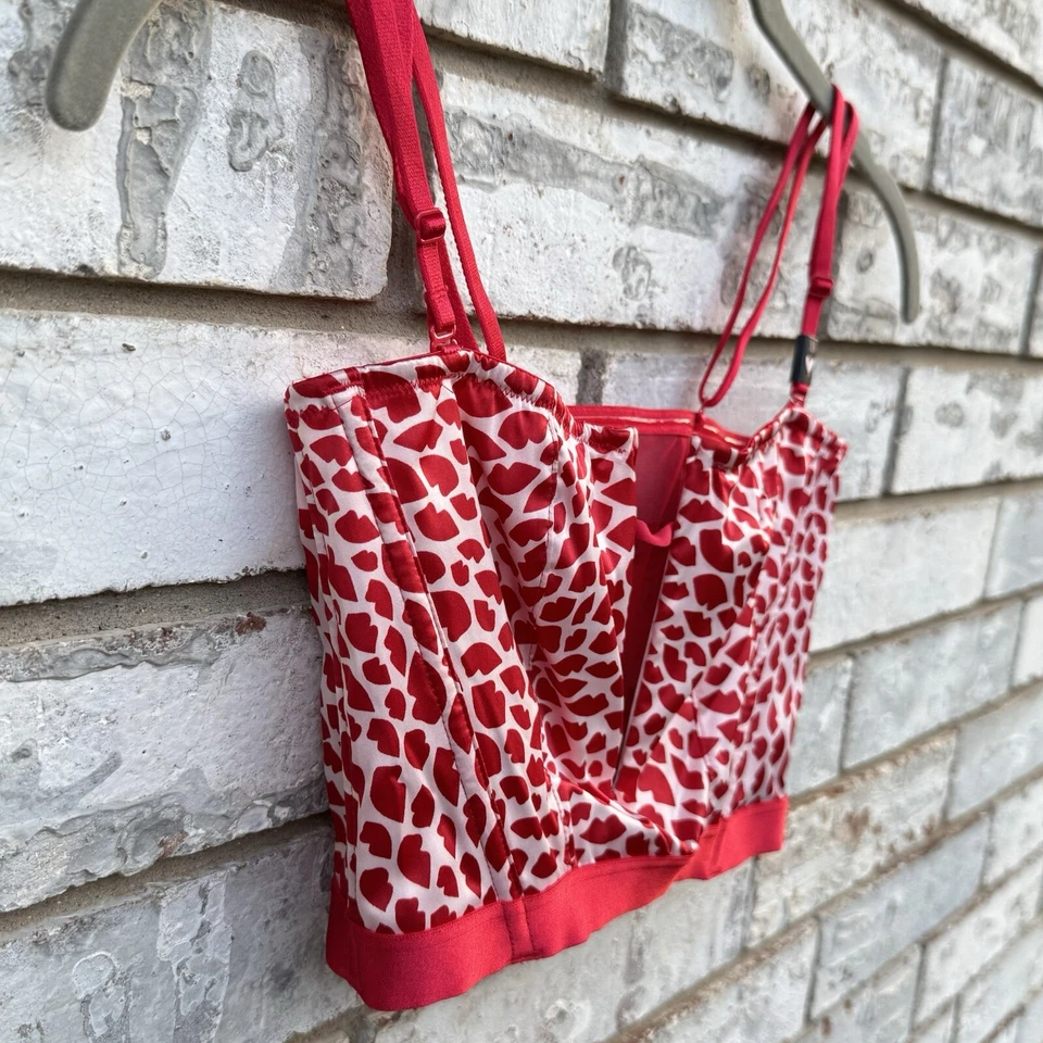 Victoria’s Secret XS Sujetador Corsé Muy Sexy Rojo Blanco Satinado Convertible CORAZONES Foto 2 de 4