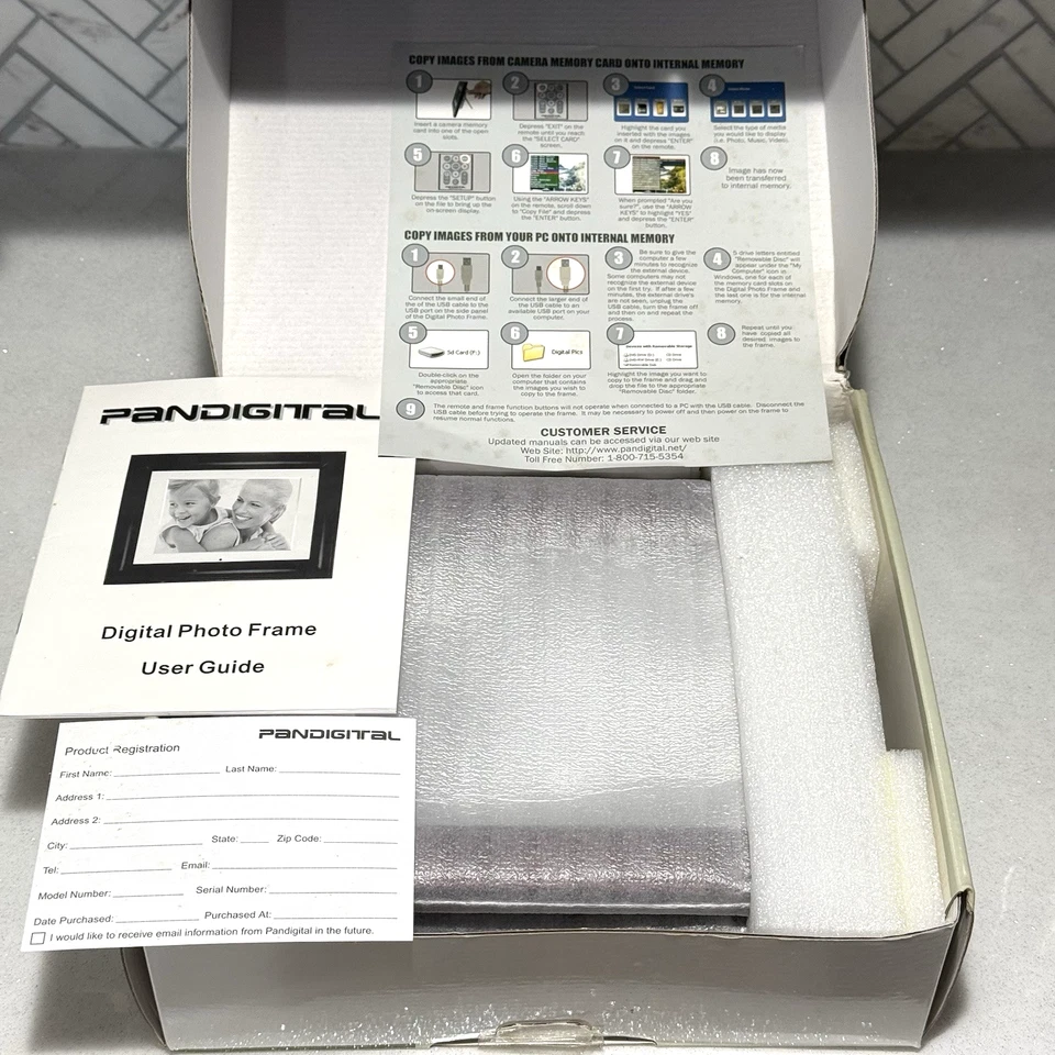 Pandigital 8" Digital Photo Frame 256MB Black Espresso Wood Beveled Frame NEW - Image 2 of 4