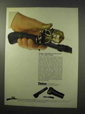 1977 Daiwa Minicast Gold Reel Ad - Thumbs-Up Drag | eBay