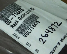 Vulcan Hart/Wolf Range 00-714475 OEM Rack Support Slide