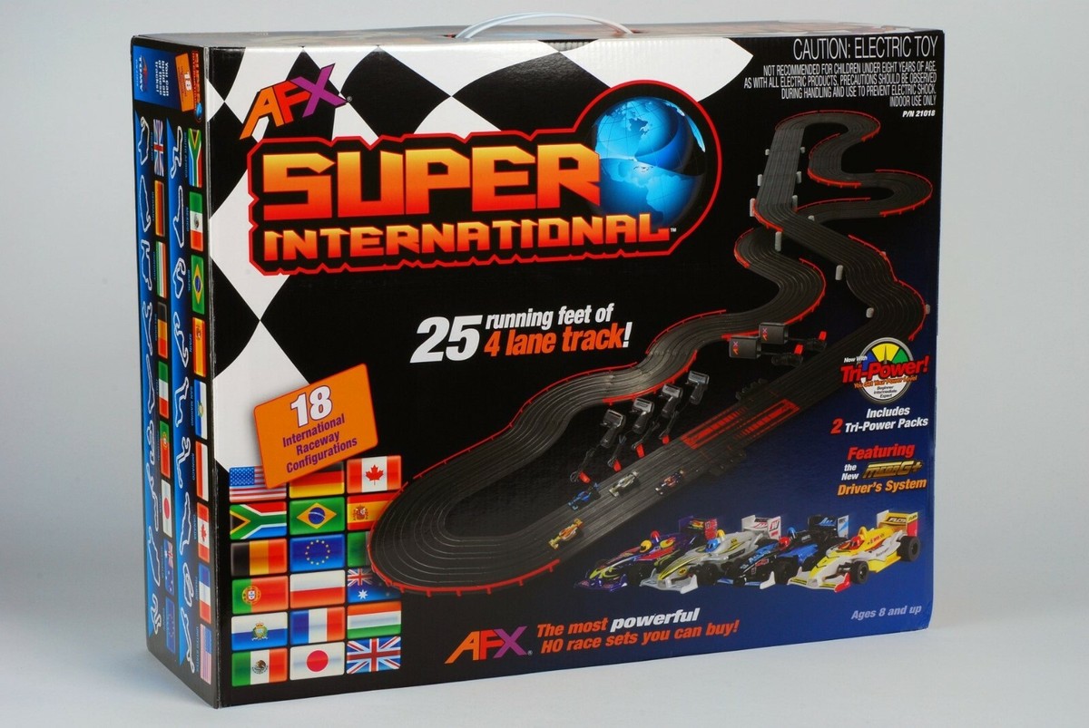 AFX Mega G+ Super International Raceway 4 Formula 1 Cars Fits Auto