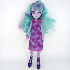 Monster High Twyla Doll 10