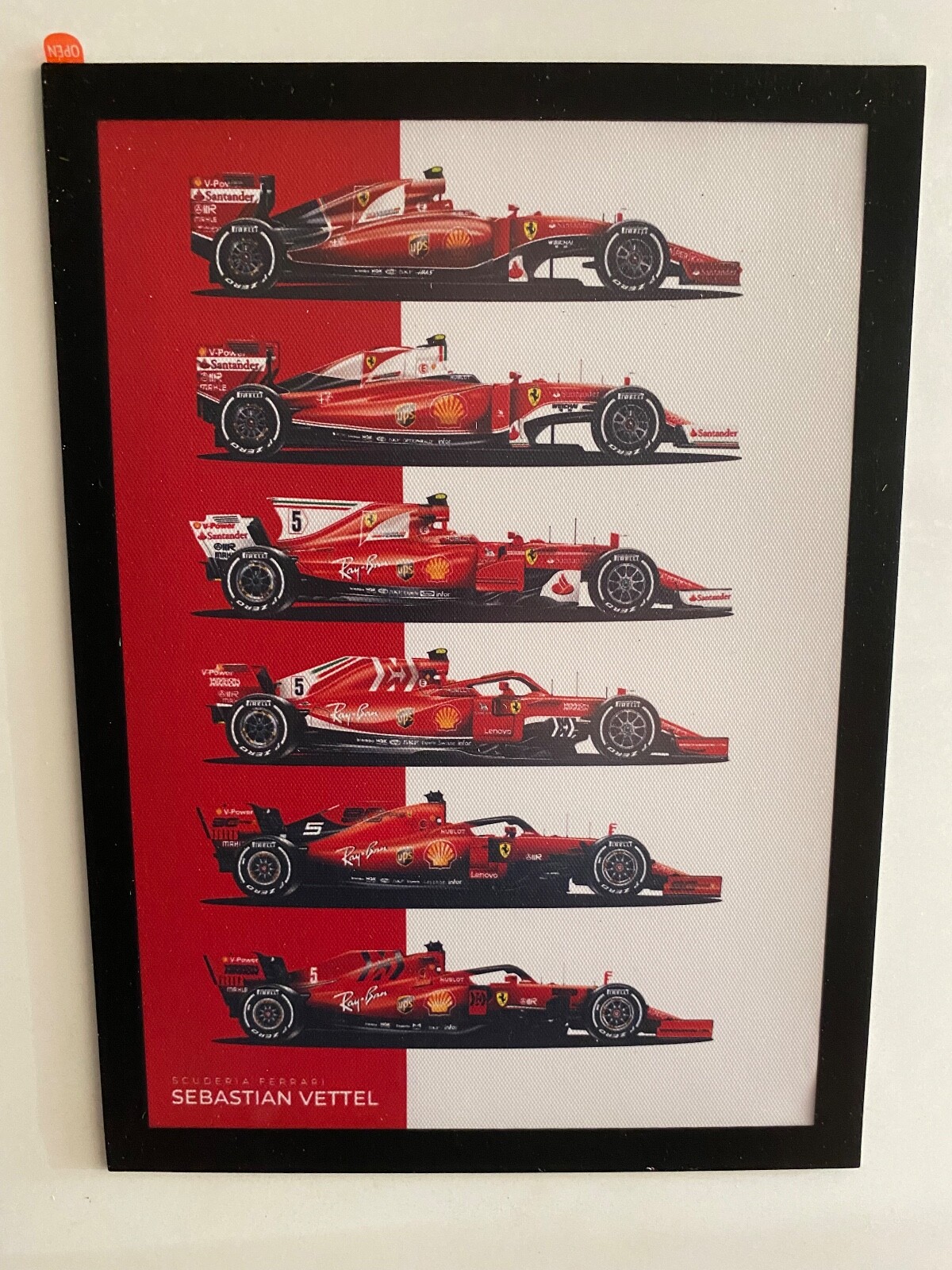 Cadre poster magnétique en chêne avec affiche F1 Ferrari Vettel 24X32 premium