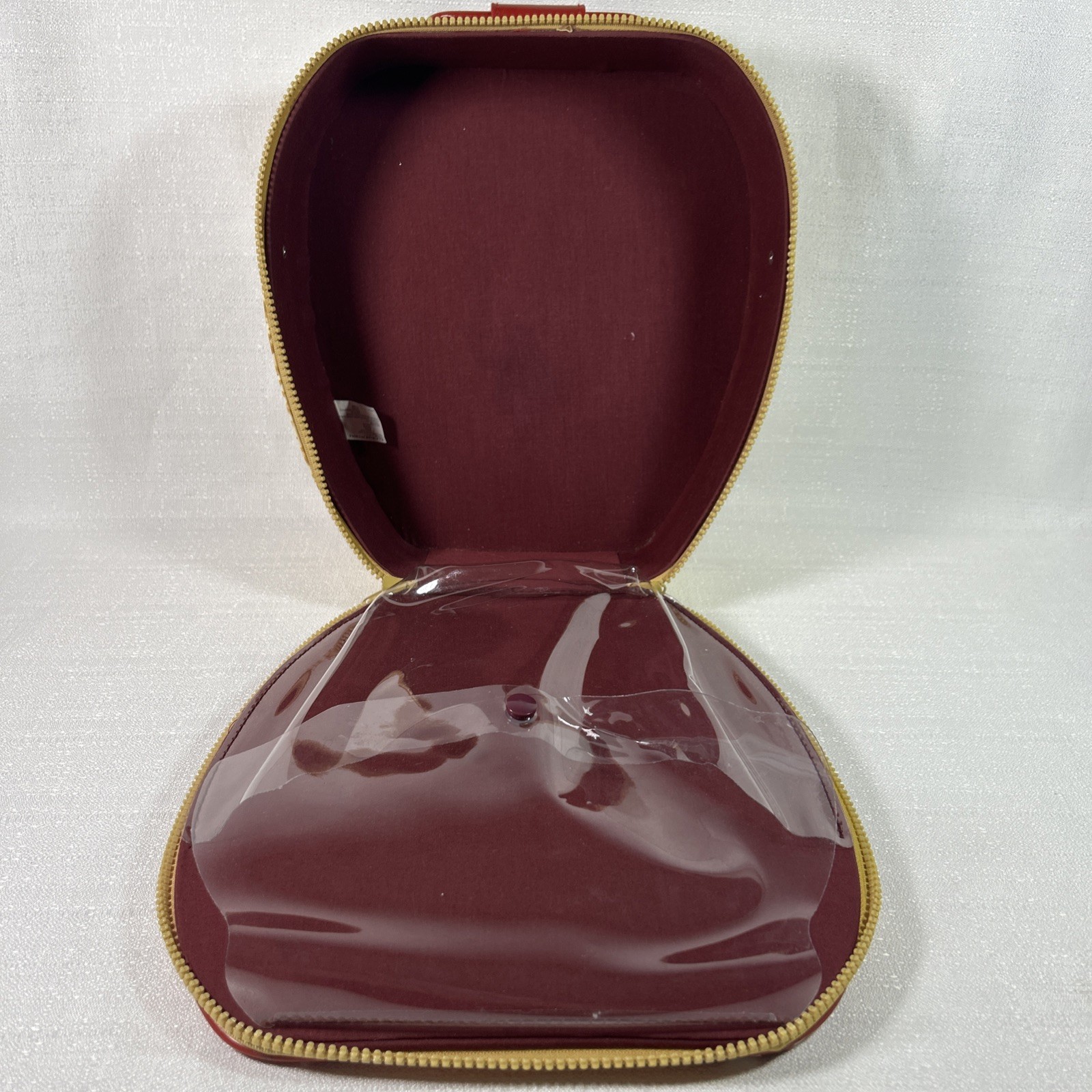 Bratz Forever Diamondz Zip Up Cosmetic/Doll Case Bag 2006 Top Handle Pocket