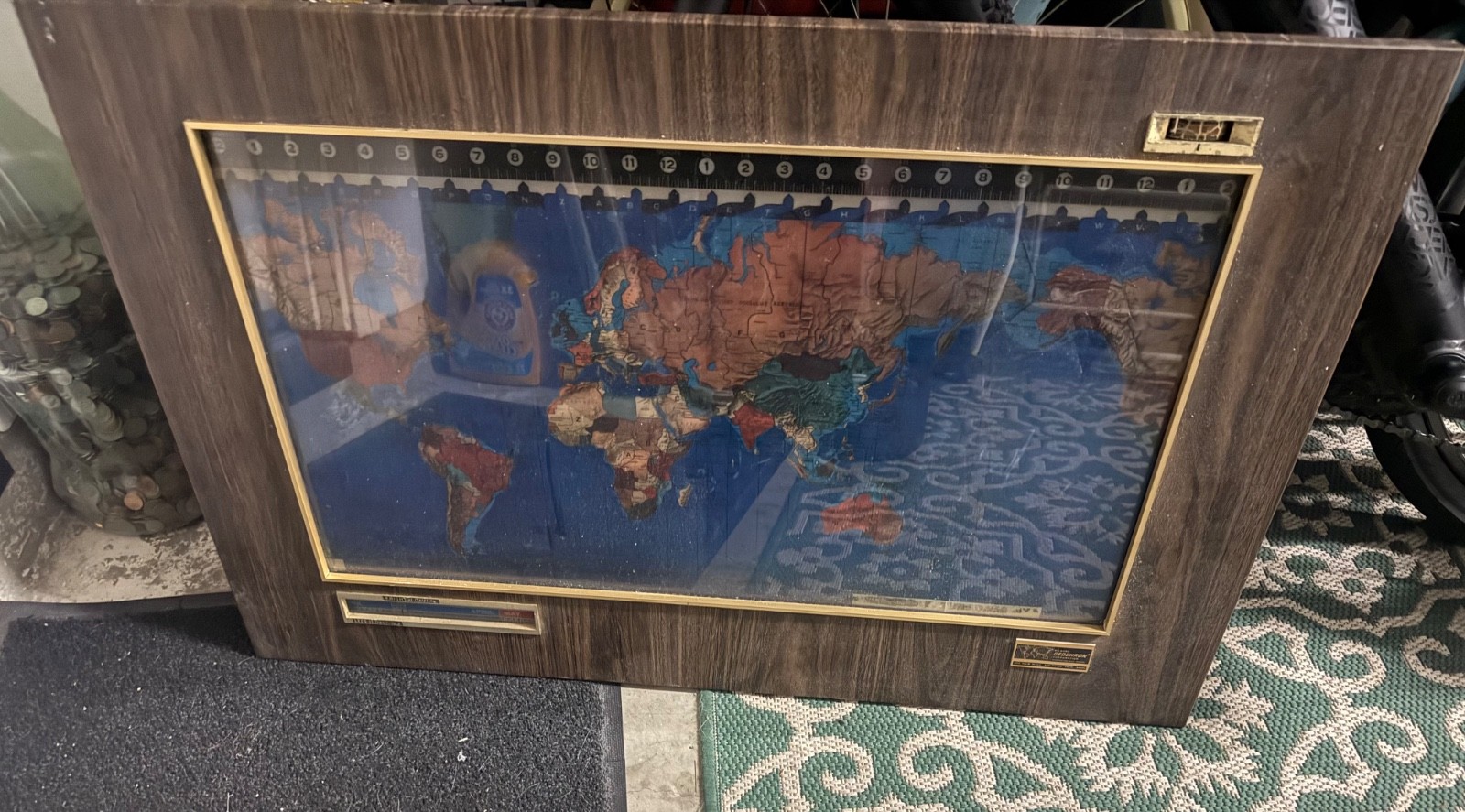 KILBURG GEOCHRON LIGHTED ROTATING MAP CLOCK WORLD MODEL NO KG-110-60