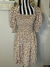 1 State Brown Floral Smocked Dress Small