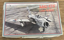 NICE 1:48 Scale MiG-17F Lim-6BIS Směr   125
