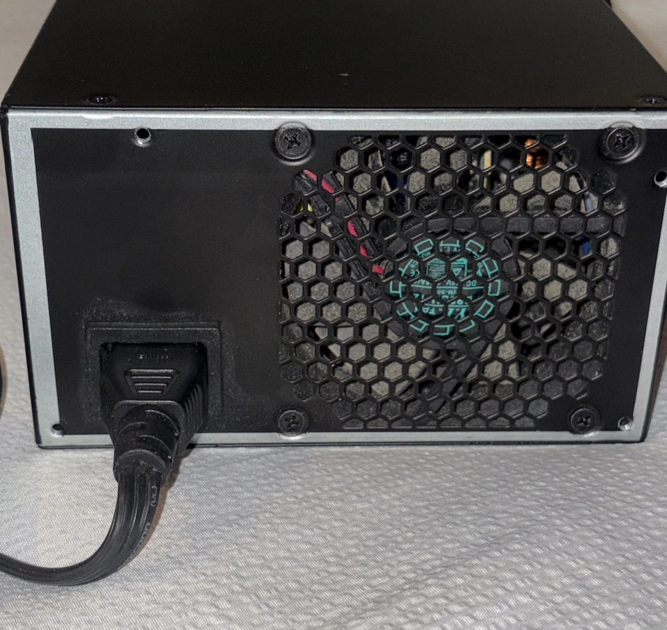 Genuine Lenovo Legion 54Y8930 100-240V multi atx 450W Power Supply 00PC7033 - Image 4 of 4