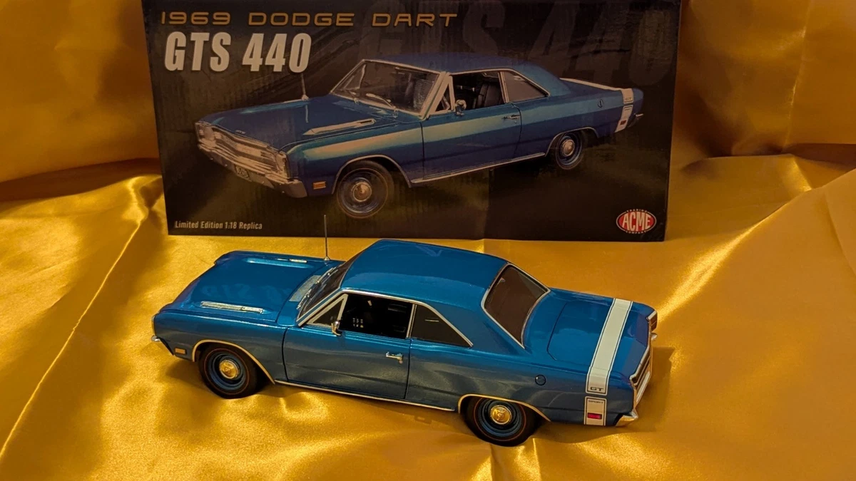 Dodge 1:18 Scale Contemporary Manufacture Diecast Cars, Trucks