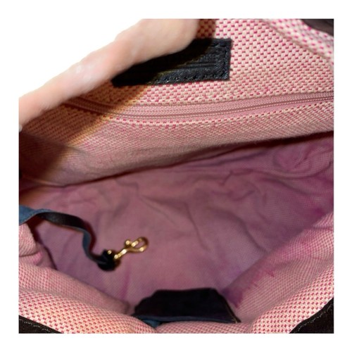 Dooney&Bourke & Hayden Panitierre ‘07 Limited Edition Pebbled Leather Pocketbook - Picture 8 of 10