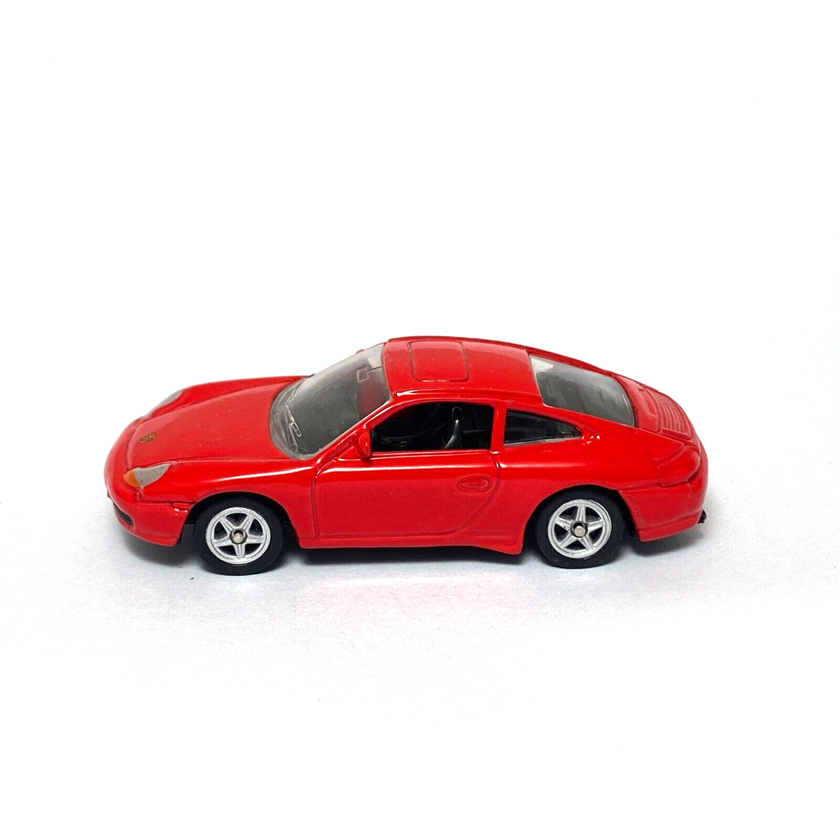 1998 Porsche 911 Carrera 996 Red Welly 1:60 1:64 Series 52026 3