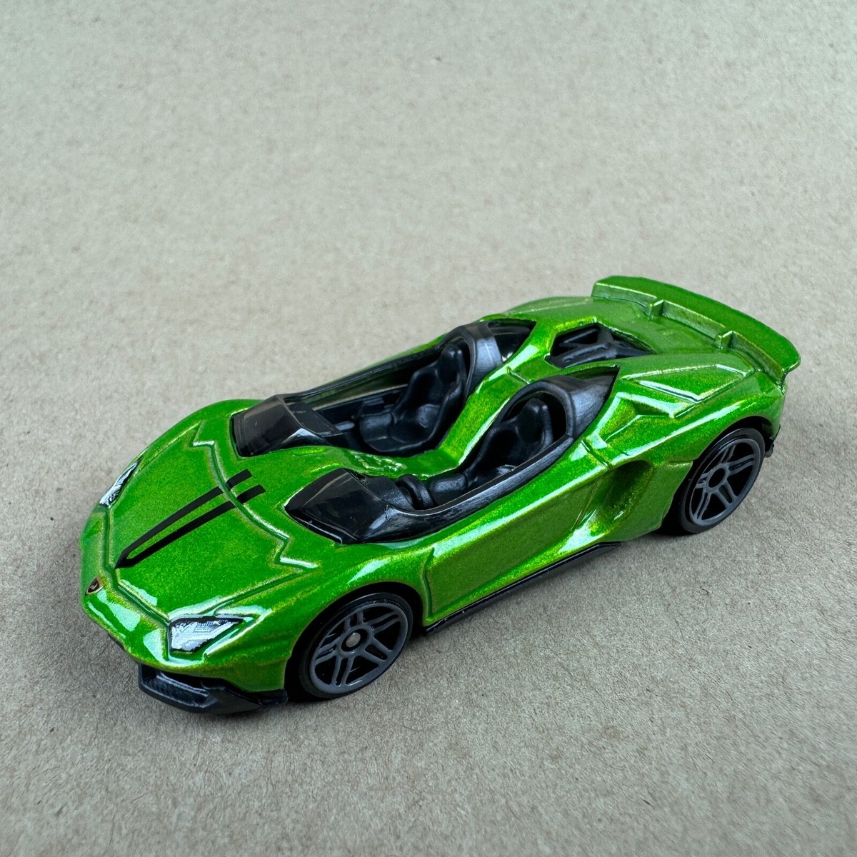 2022 Hot Wheels Lamborghini Aventador J Green 1:64 Diecast Car