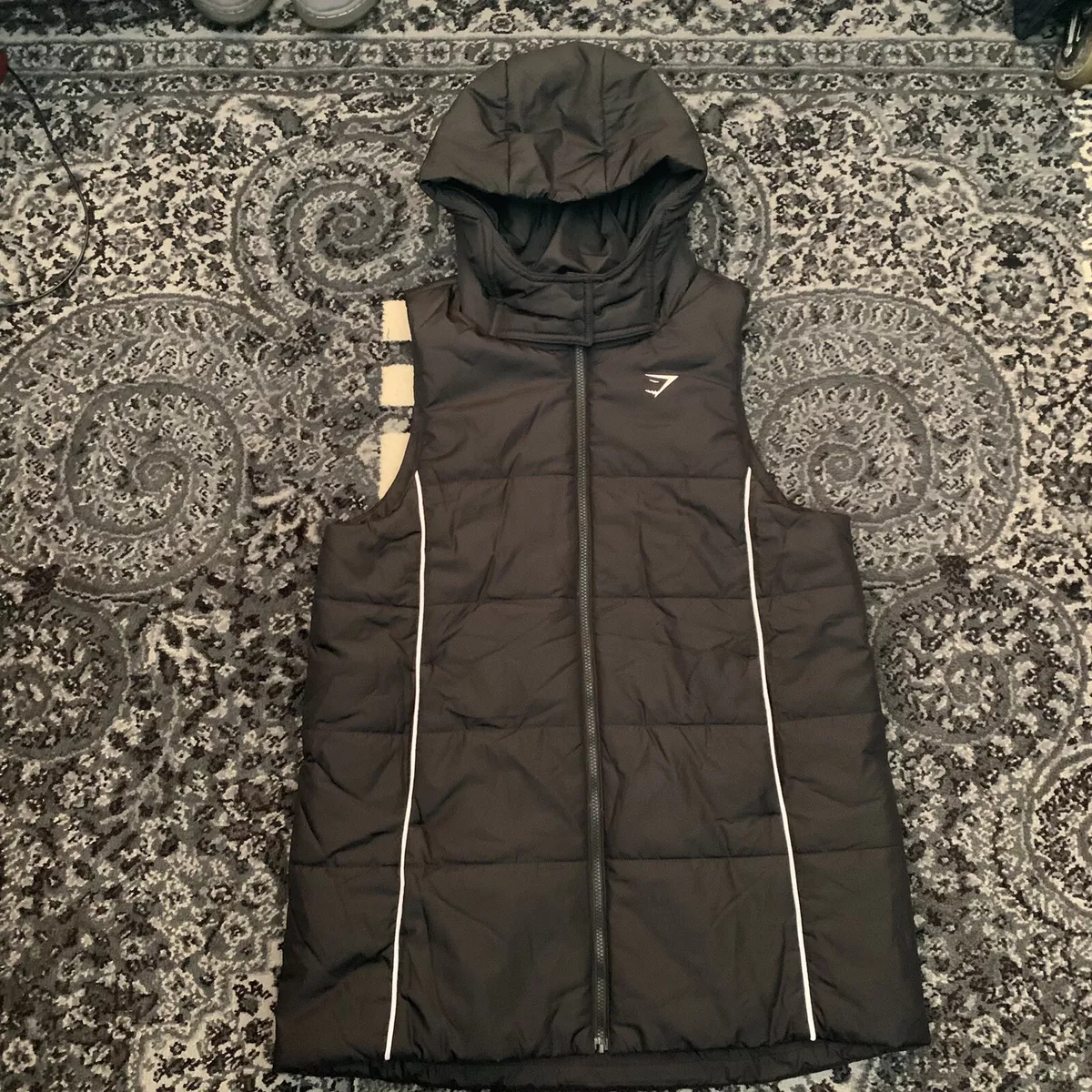 Gymshark Vest Zip Up Black Mens Restore Puffer Jacket Hooded size Large