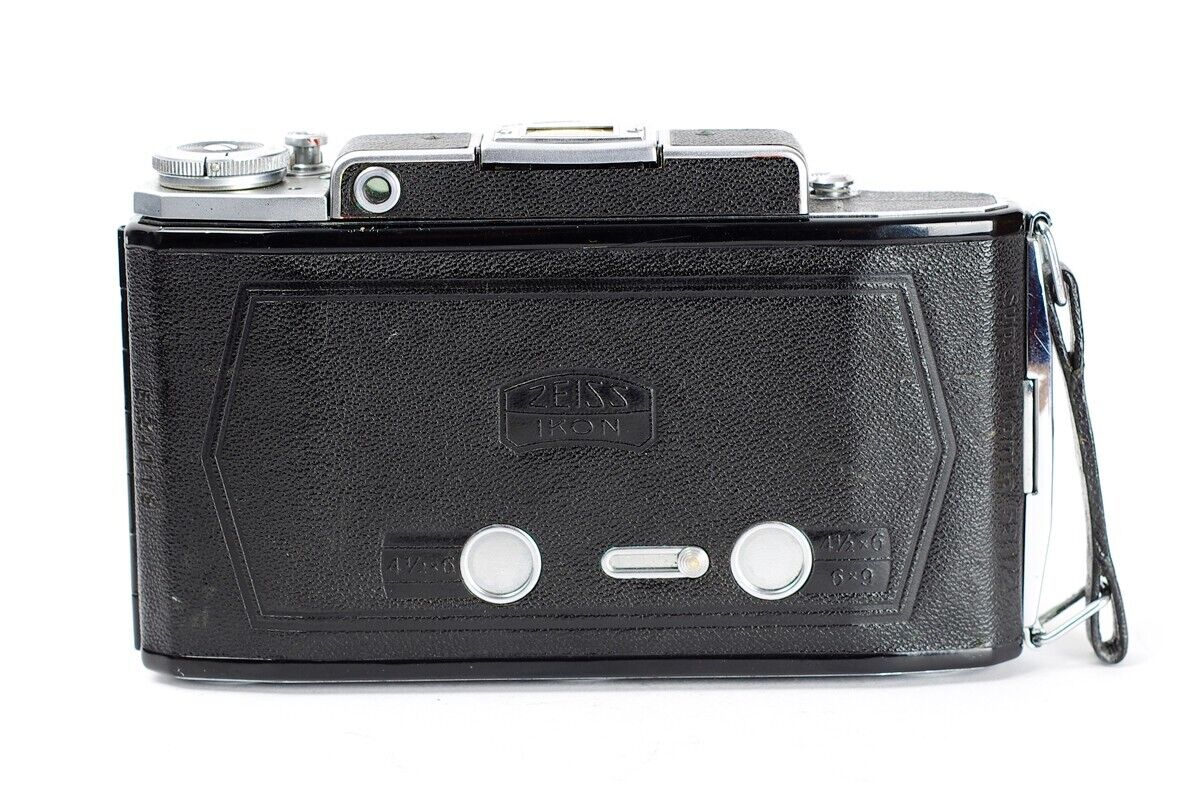 Zeiss Ikon Super Ikonta 531/2 RF 6x9 with Carl Zeiss Tessar Zeiss Ikon Super Ikonta 531/2 RF 6x9 with Carl Zeiss Tessar