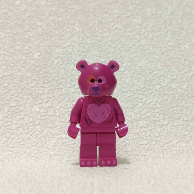 LEGO Build-a-Minifigure: Pink Bear Heart (BAM 2022) Set bam2022