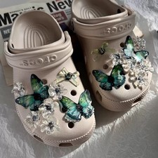 Crocs jibbitz - Mixed Green Butterflies Hologram Flowers Charms Set Of 16