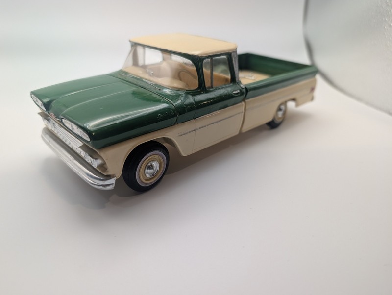 Built Up Original Issue AMT 1960 Chevrolet Pickup Truck 1/25 Scale