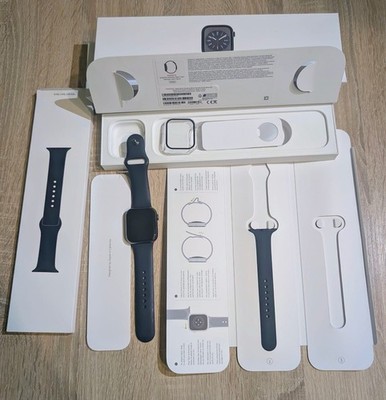 Apple Watch Series 8   GPS + Cellular   45 mm   Edelstahl Graphit