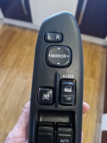 FOR SUBARU FORESTER SG SG5 X XT OSF DRIVERS DOOR WINDOW SWITCH PACK M-090 - Picture 20 of 24