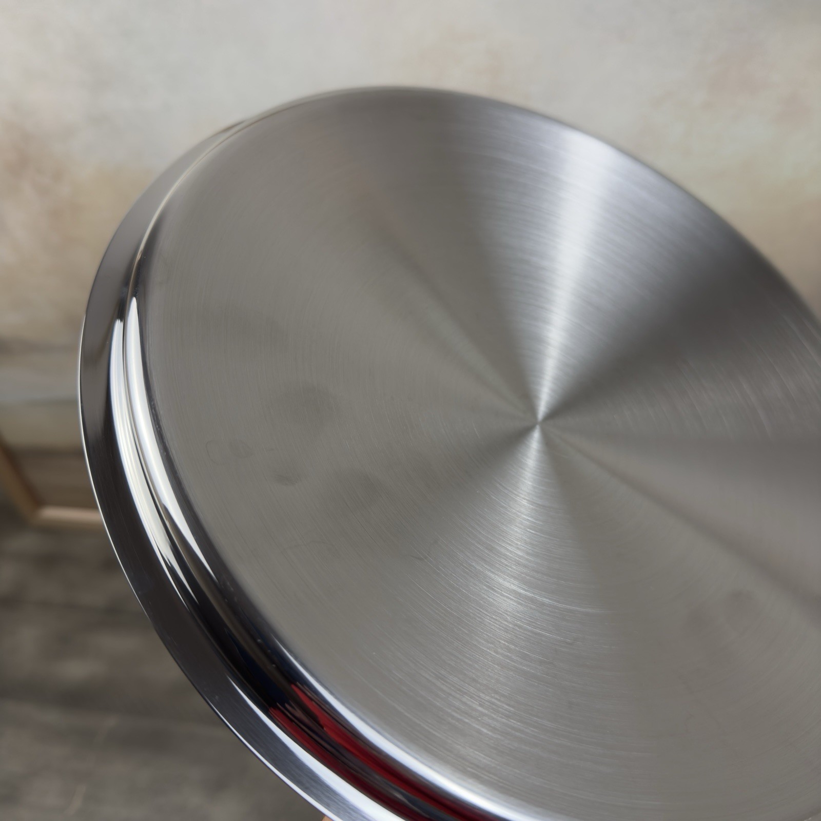 Hestan NanoBond® Titanium Stainless-Steel Stock Pot 8-Qt. Scratched Scuffed Read