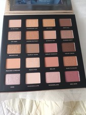 Iconic London Day to Slay Eyeshadow Palette ~ 20x1.9g ~ Brand New