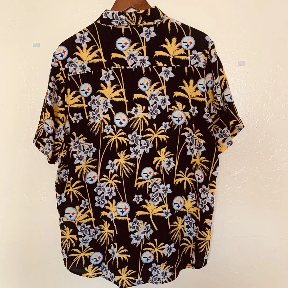 NFL Team Apparel Pittsburgh Steelers Terry Bradshaw Camp Button Up Shirt Medium - Image 2 of 4