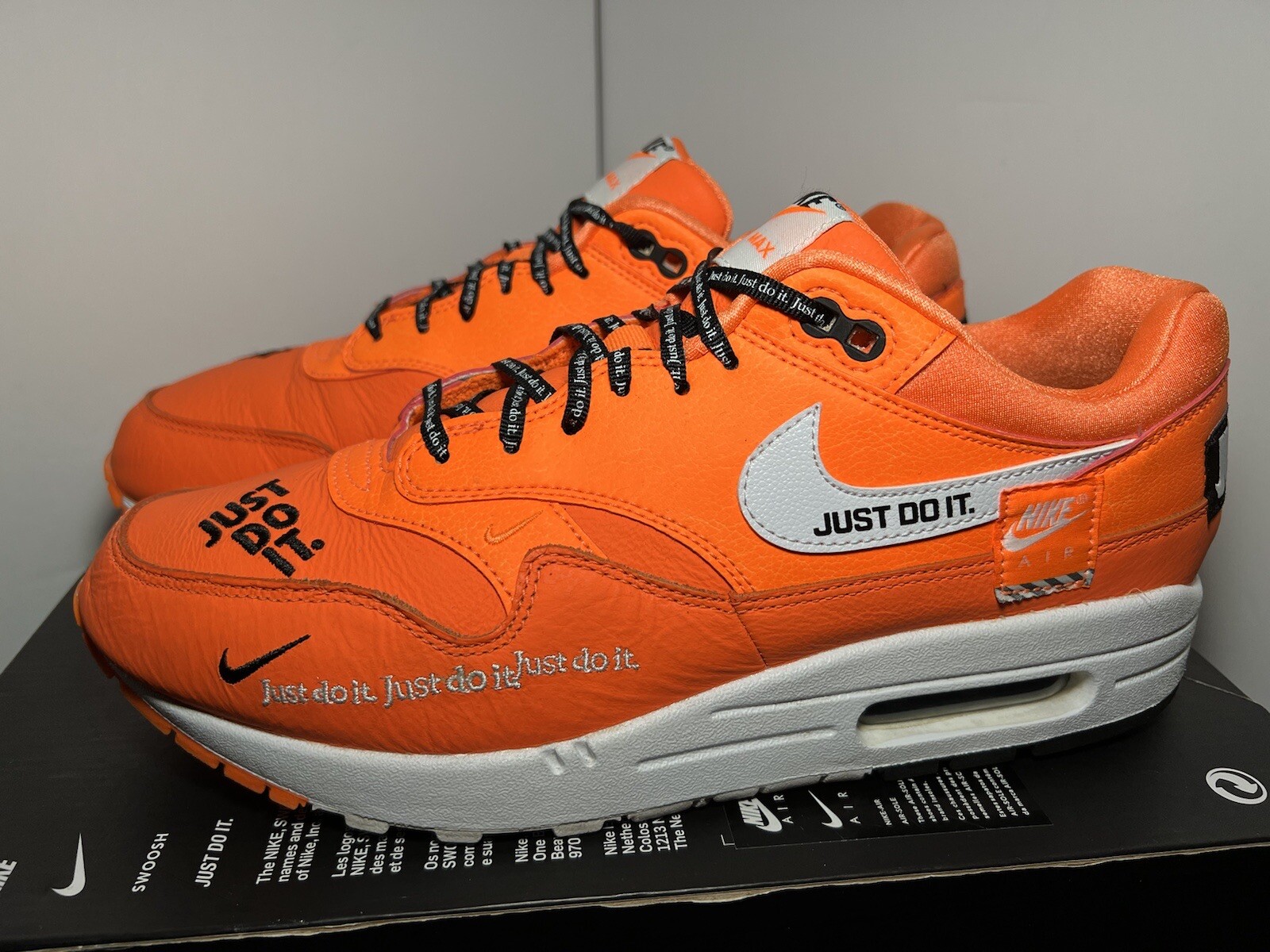 Size 11 - Nike Air Max 1 LX Just Do It 